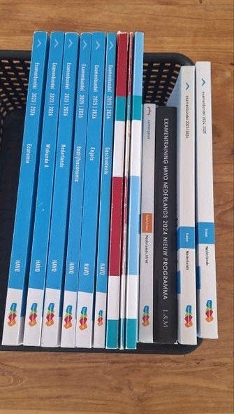 Examenbundels 2025-2026 HAVO E&M + Samengevat, Ophalen of Verzenden, Zo goed als nieuw, HAVO, Economie
