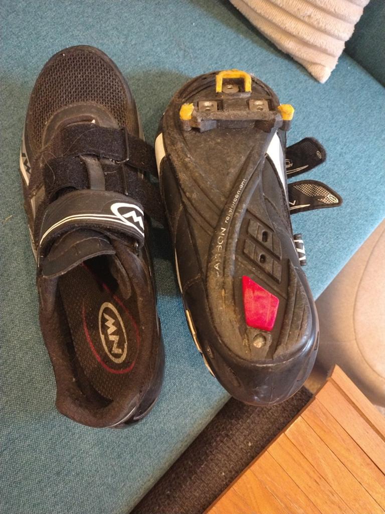 Northwave fietsschoenen - Maat 44, Fietsen en Brommers, Fietsaccessoires | Fietskleding, Gebruikt, Heren, Schoenen, M, Ophalen