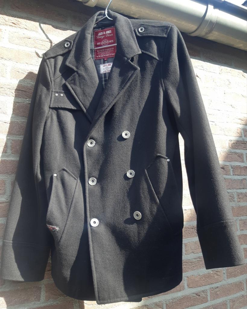Jack & Jones zwarte jas maat L. Stijlvolle jas., Kleding | Heren, Jassen | Winter, Maat 52/54 (L), Zwart, Ophalen of Verzenden