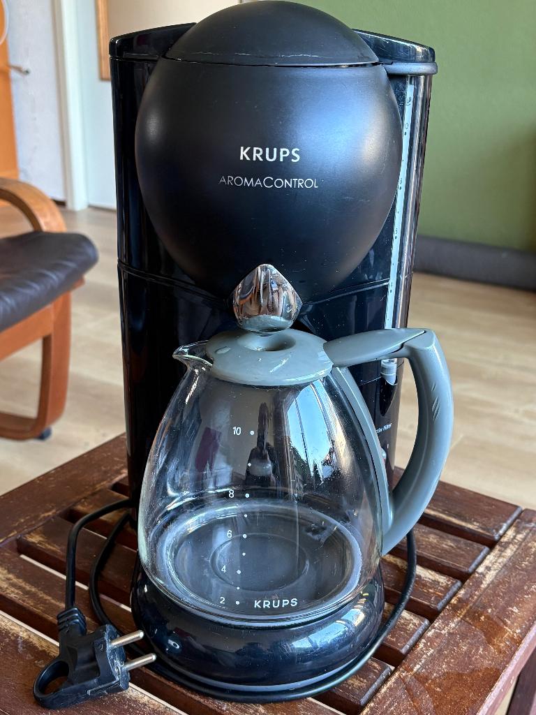 KRUPS 10-kops snelfilter Aroma Control, Witgoed en Apparatuur, Koffiezetapparaten, 10 kopjes of meer, Koffiemachine, Gemalen koffie