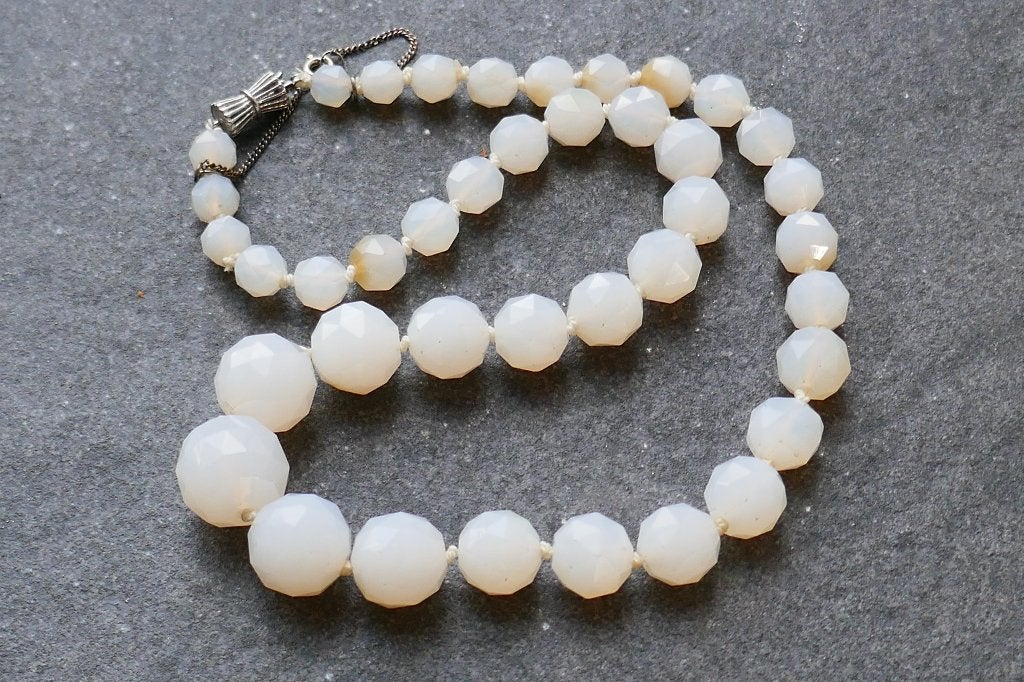 Calcedoon edelsteen ketting, Sieraden, Tassen en Uiterlijk, Kettingen, Verzenden, Nieuw, Overige kleuren, Steen of Mineraal