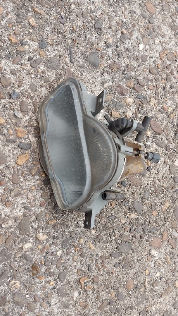 Linker mistlamp Volvo V70 uit 2004, Ophalen of Verzenden