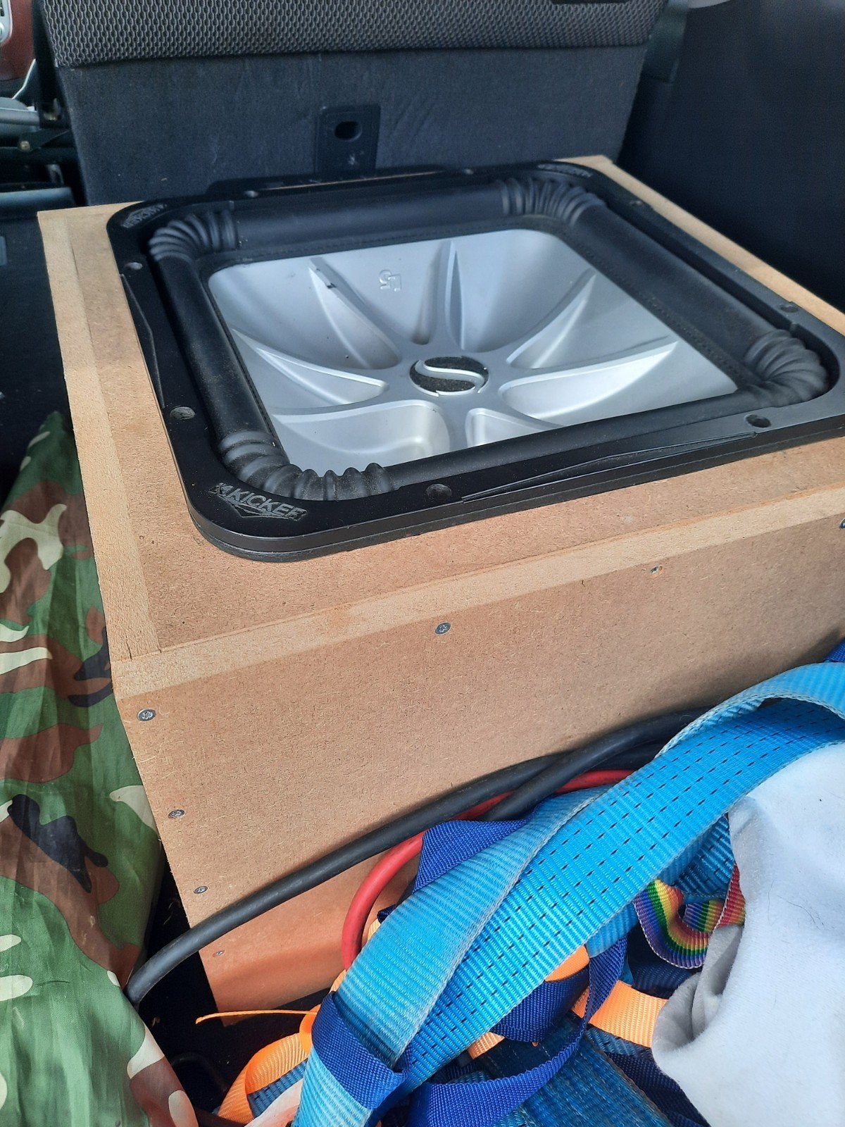 kicker subwoofer 15 inch, Ophalen, Zo goed als nieuw