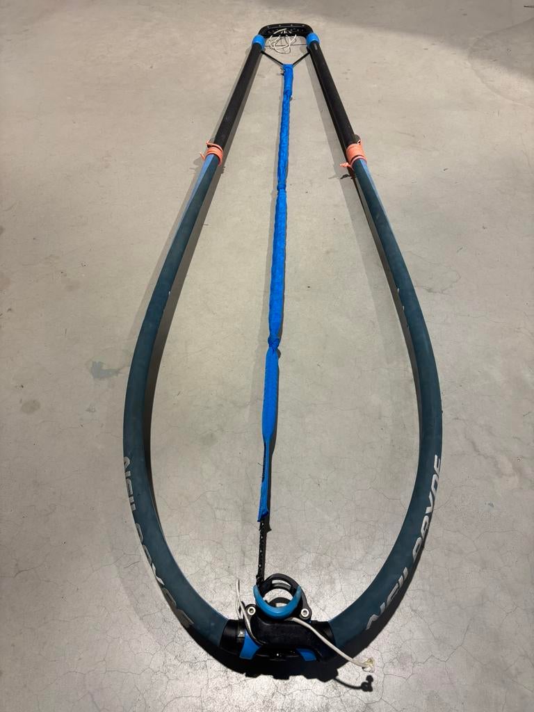 Neilpryde XC Race Carbon 200-250, Watersport en Boten, Windsurfen, Gebruikt, -, Neilpryde, Ophalen