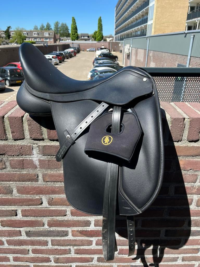 Prachtig Wintec 500 hart dressuurzadel 17,5 inch, Ophalen, Zo goed als nieuw, Dressuur