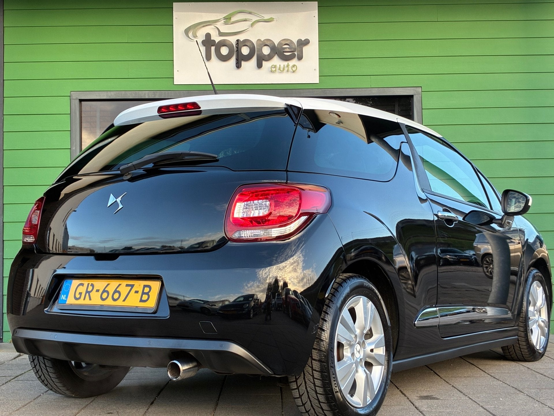 DS 3 1.2 PureTech Business|2e Eigenaar|Navigatie|CruiseContr, Voorwielaandrijving, Gebruikt, 1199 cc, 82 pk