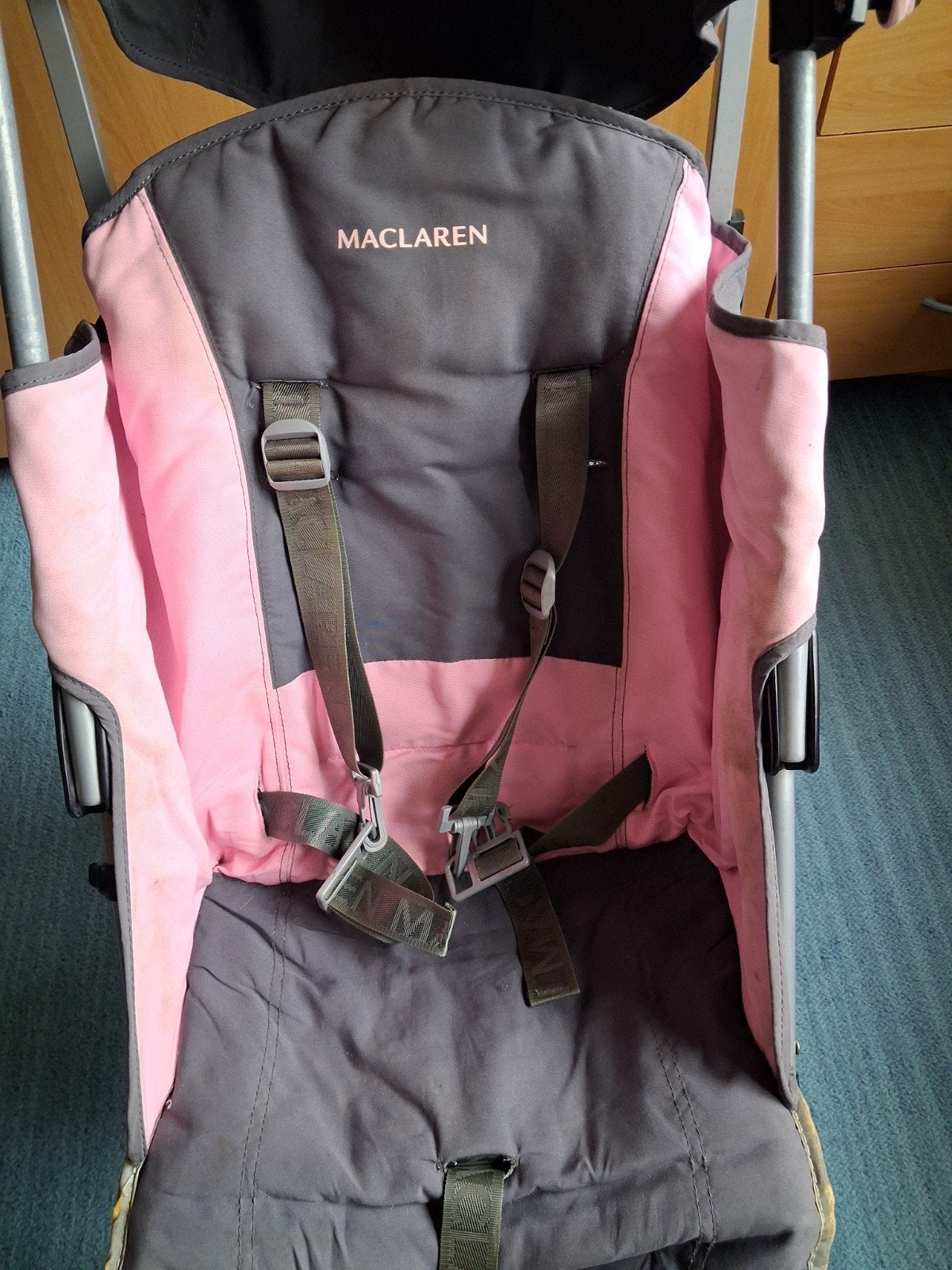 Maclaren buggy - roze/grijs, Kinderen en Baby's, Buggy's, Ophalen, Gebruikt, Maclaren, Verstelbare rugleuning