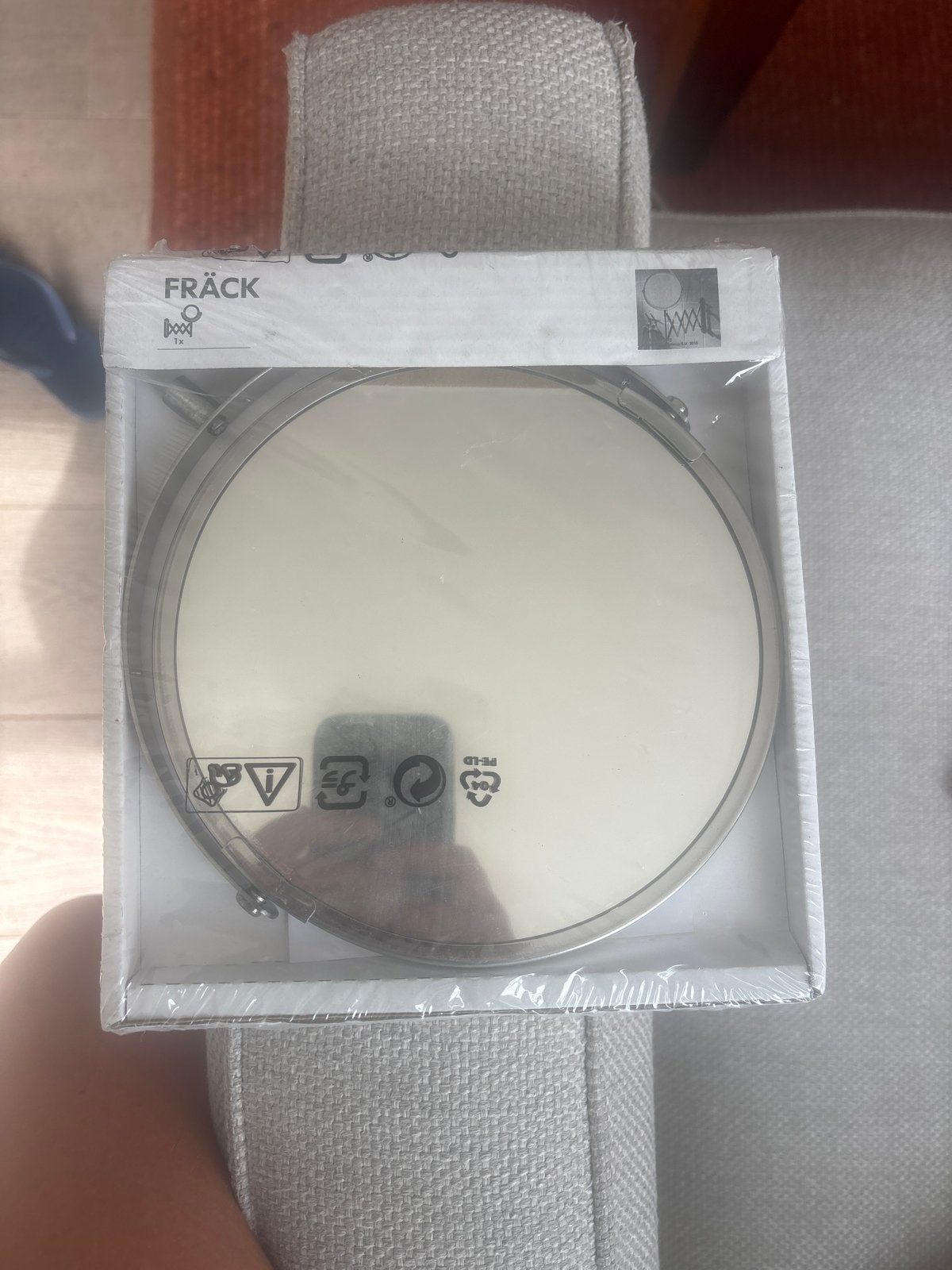 IKEA FRÄCK spiegel - Nieuw in verpakking, Minder dan 50 cm, Rond, Ophalen of Verzenden, Zo goed als nieuw