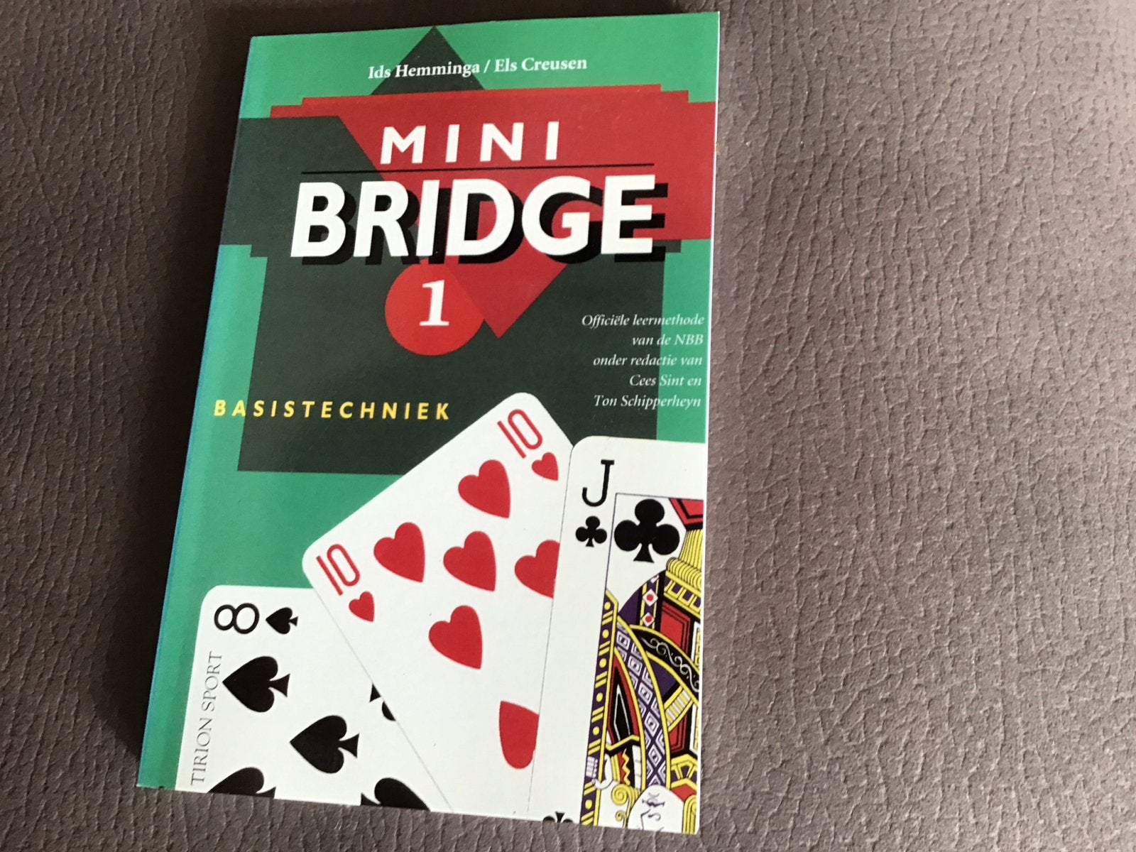Mini Bridge 1: Basistechniek - Ids Hemminga & Els Creusen, Ophalen of Verzenden, Zo goed als nieuw, Overige niveaus