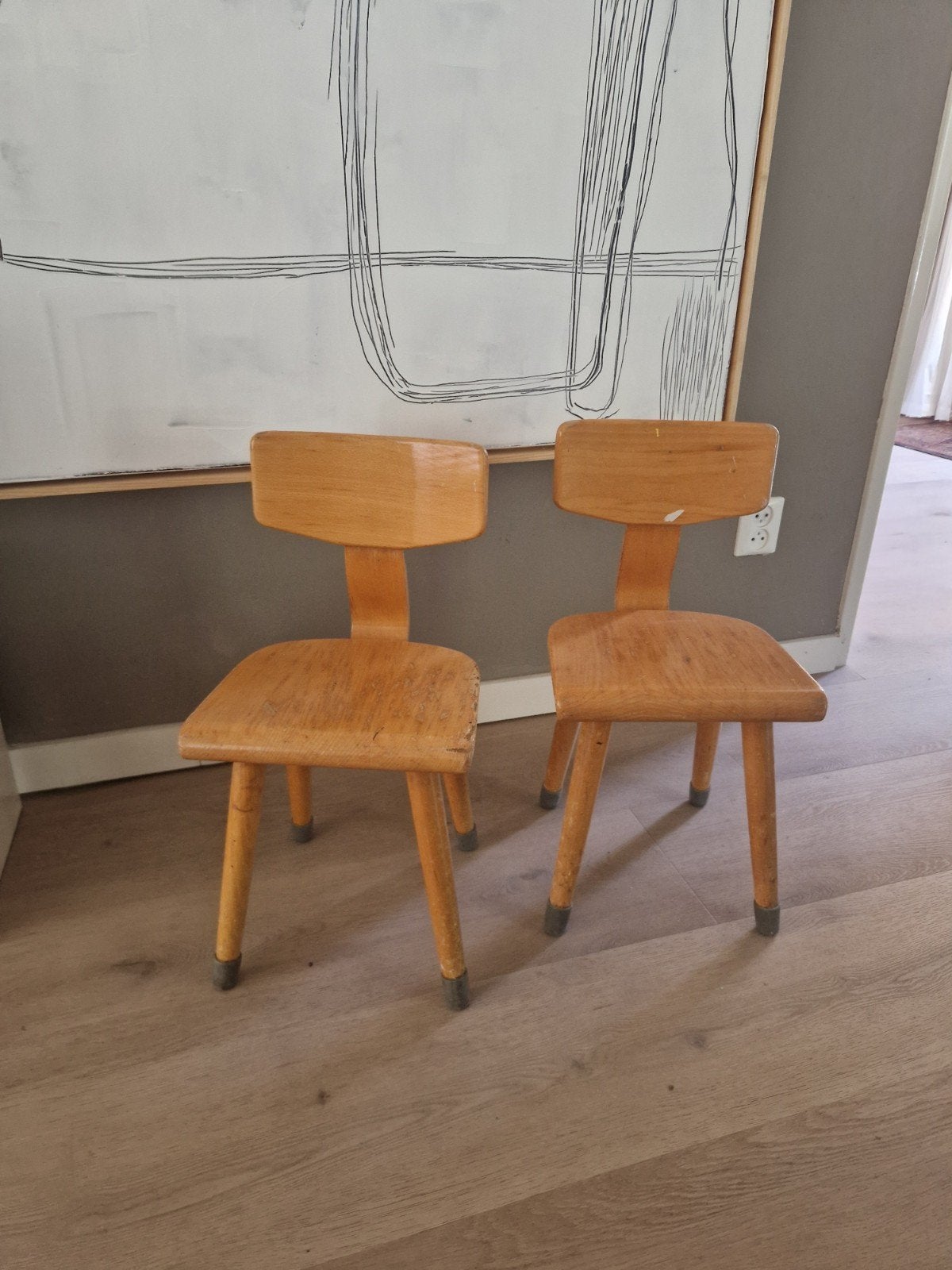 Set van 2 schoolstoeltjes, vintage houten kinderstoeltjes, Ophalen, Gebruikt, Stoel(en)