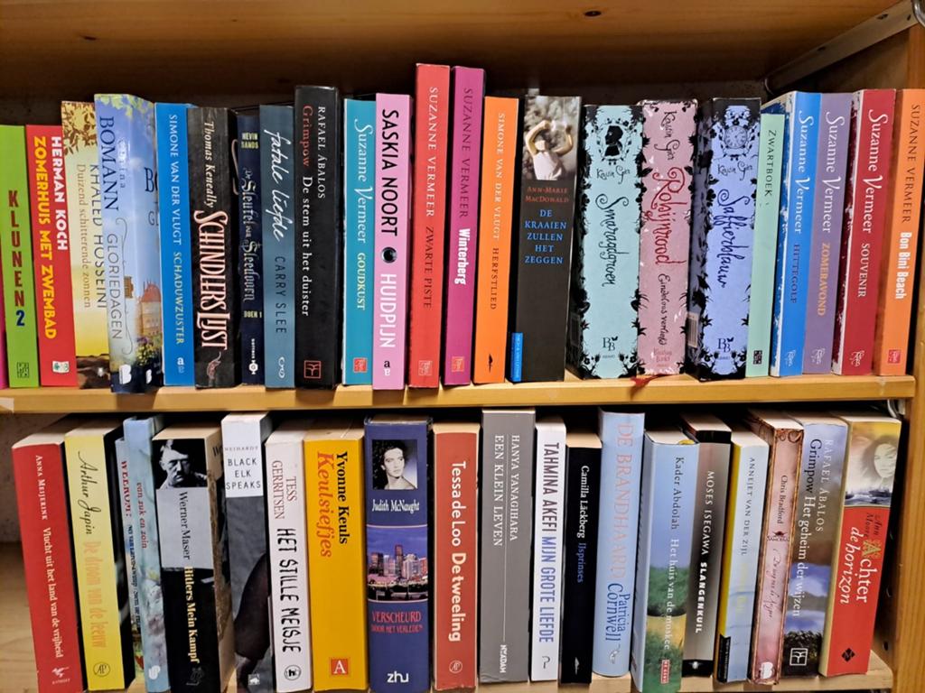 Boeken open ochtend marktzolder van half 10 tot half 1, Ophalen of Verzenden, Zo goed als nieuw