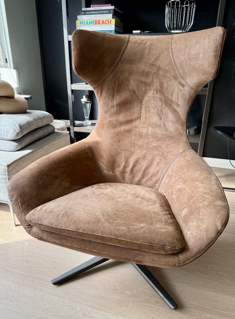 Leolux Caruzzo draaifauteuil. In Danza leer. Kantelbaar.