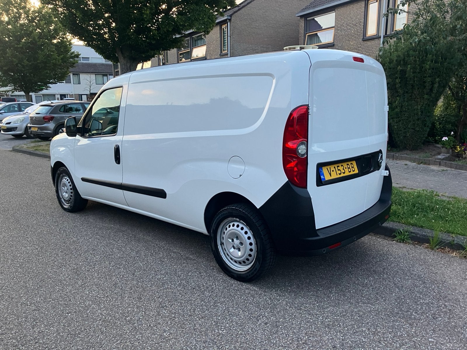 Opel Combo 1.3 D 66KW 2016, Auto's, 1360 kg, Euro 5, 4 cilinders, Wit