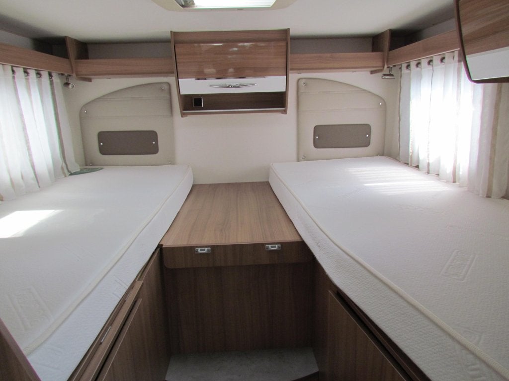 Pilote P 740 Lengtebedden, Fiat, Bedrijf, Afzuigkap, L-zit