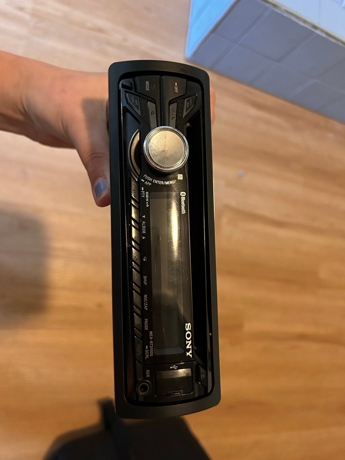 Sony MEX-BT3100U Bluetooth Autoradio met frame, Ophalen, Gebruikt