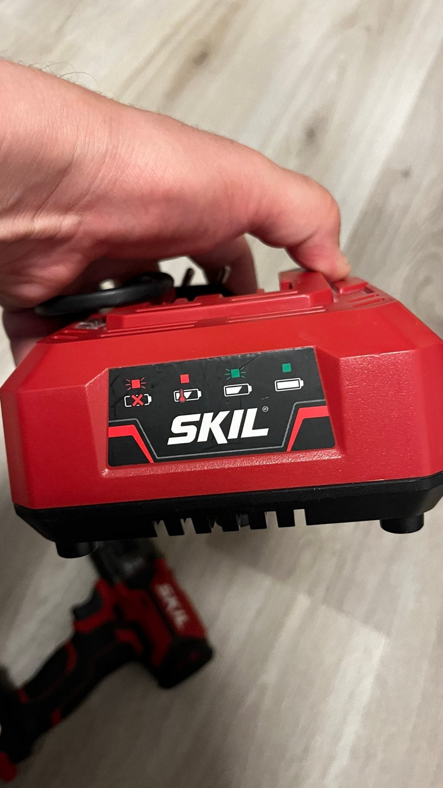 Foto 7 van SKIL Accuboormachine 20V met lader en 4.0 Ah accu