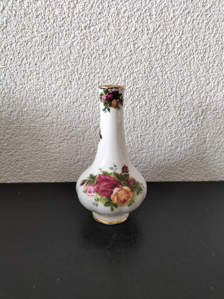 Royal Albert bloemenvaasje, Ophalen of Verzenden