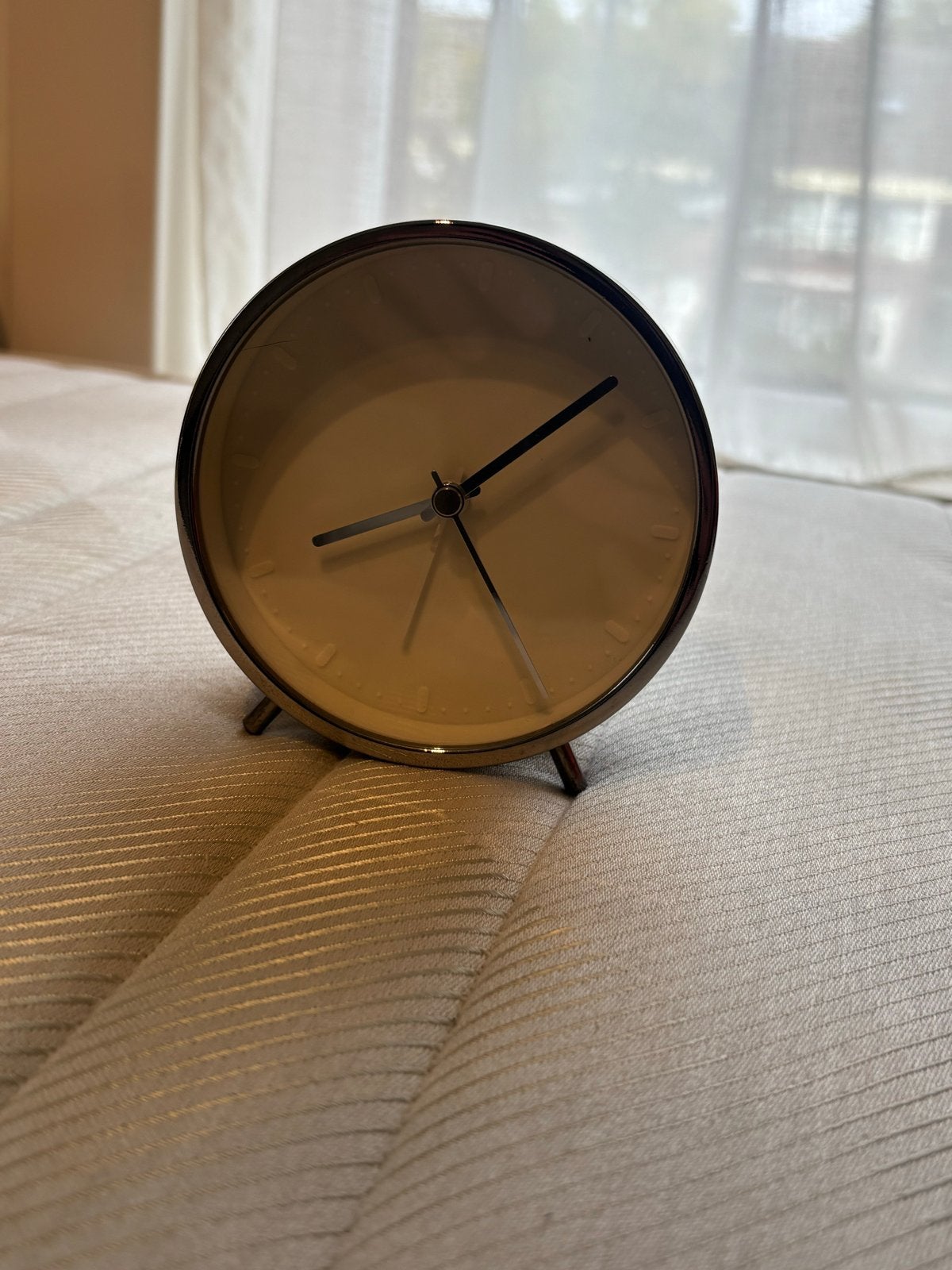 IKEA MALLHOPPA Wekker - Zo goed als nieuw, Ophalen, IKEA, Analoog, Werkt op batterijen