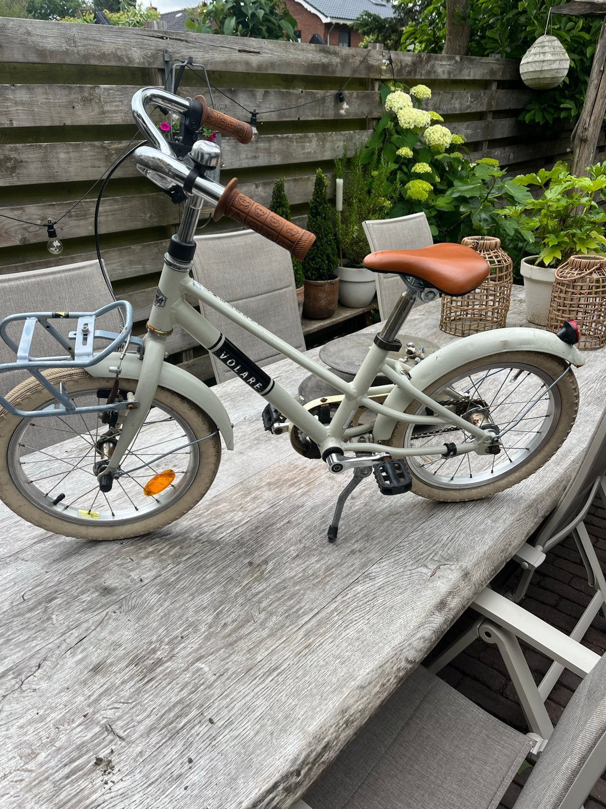 Volare Melody kinderfiets 16 inch - Beige met roestplekken, Ophalen, Gebruikt, Velgrem, 16 tot 20 inch