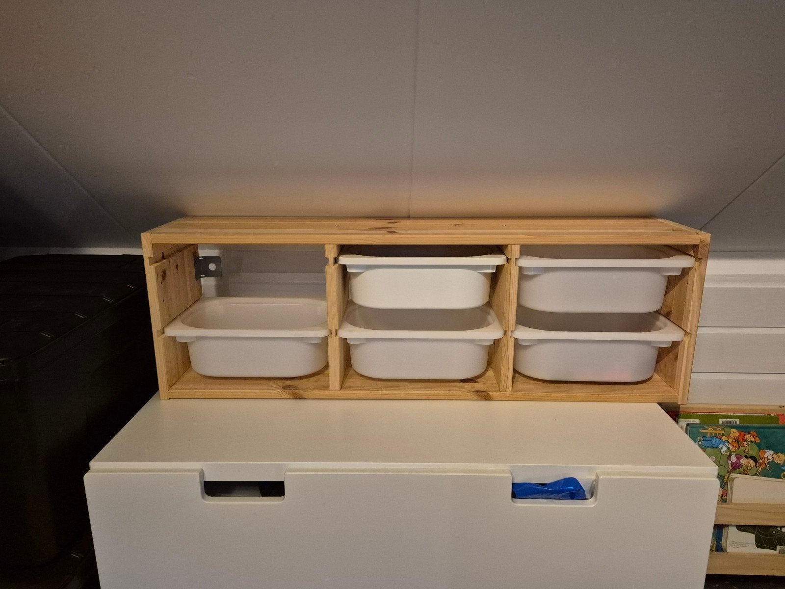 Ikea trofast wandopberger, Ophalen, Zo goed als nieuw, Minder dan 150 cm, Minder dan 25 cm