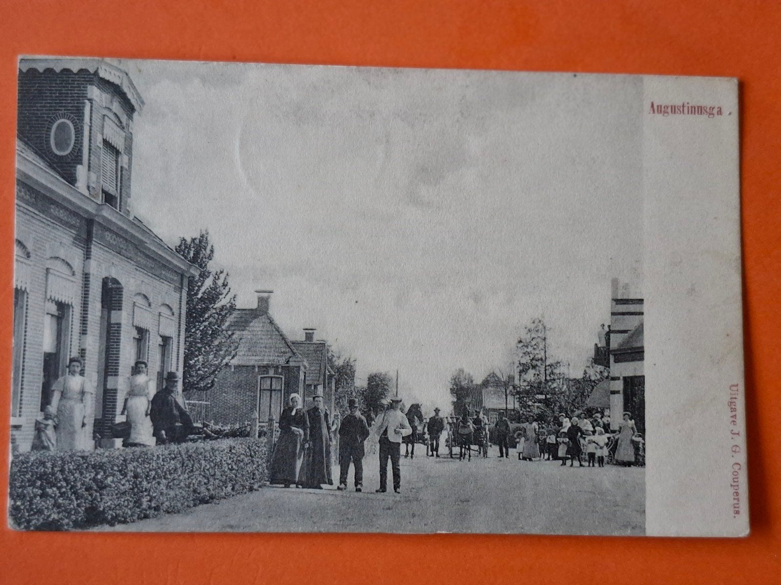 Augustinusga met volk, DI49, Ophalen of Verzenden, Voor 1920, Zeeland