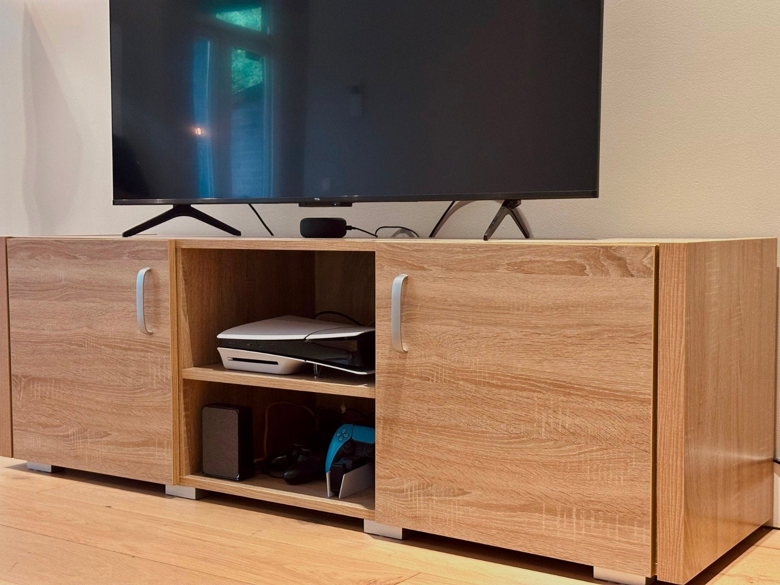 Moderne TV-meubel met opbergruimte, Huis en Inrichting, 150 tot 200 cm, Ophalen of Verzenden, Zo goed als nieuw, Minder dan 100 cm