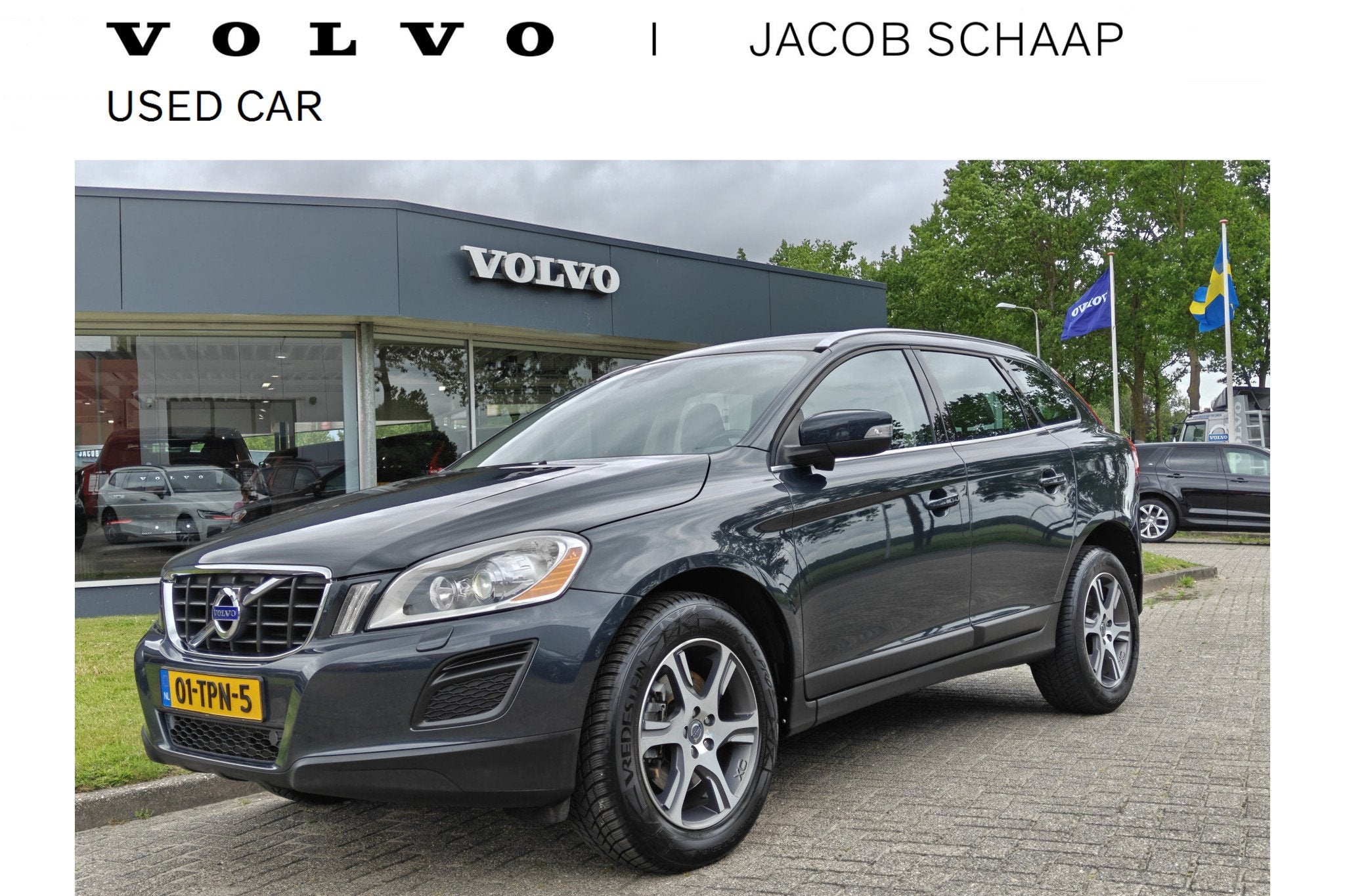 Volvo XC60 T5 240PK Automaat Summum | BLIS | Trekhaak | Park, Euro 5, Zwart, 4 cilinders, Bedrijf