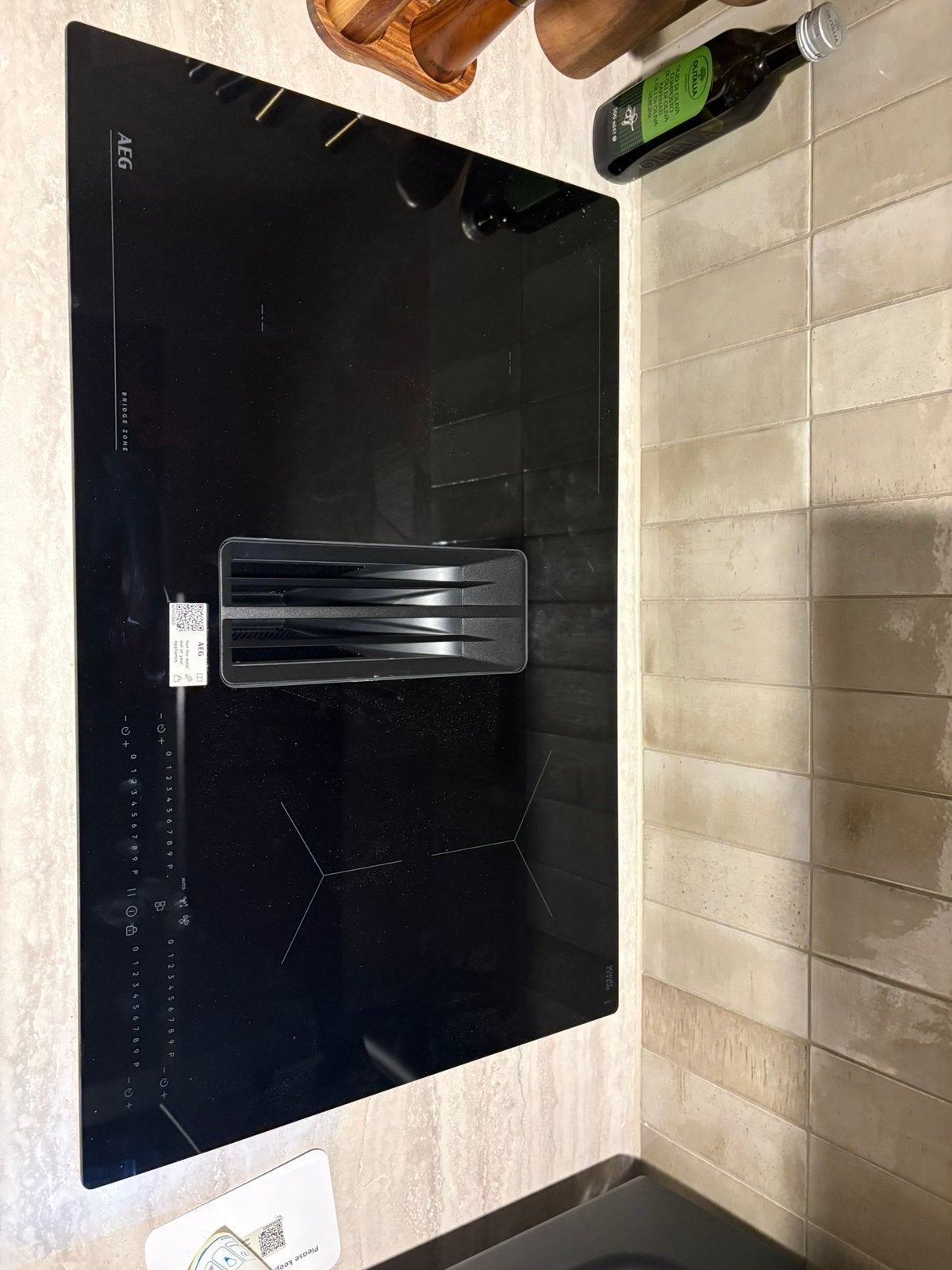 Aeg inductie kookplaat met afzuiger glas defect, Zo goed als nieuw, Inbouw, Inductie, 4 kookzones