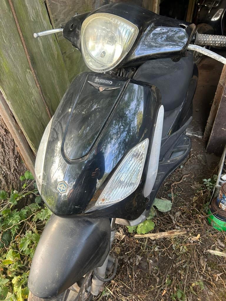 Piaggio fly 80 cc, Ophalen, Zo goed als nieuw, Benzine, Overige modellen