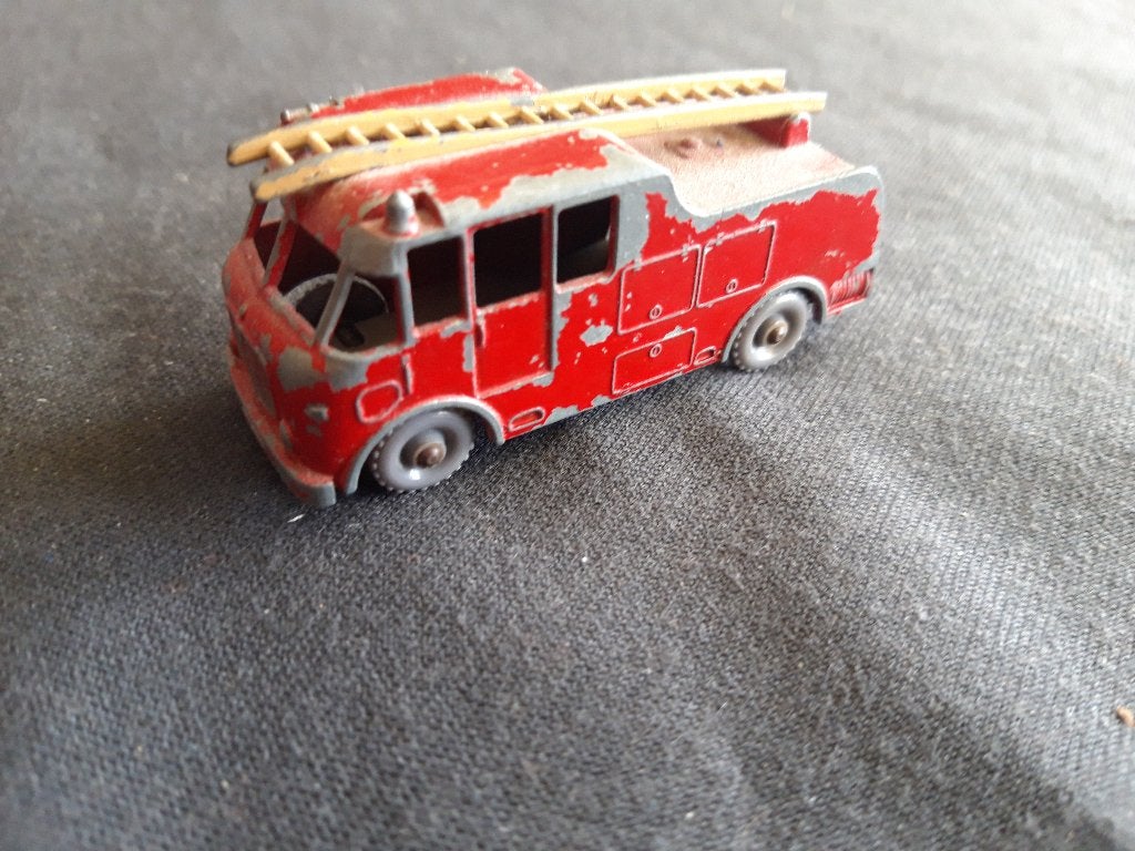 Matchbox Lesney No 9 Merryweather brandweerauto, Ophalen of Verzenden, Gebruikt, Bus of Vrachtwagen