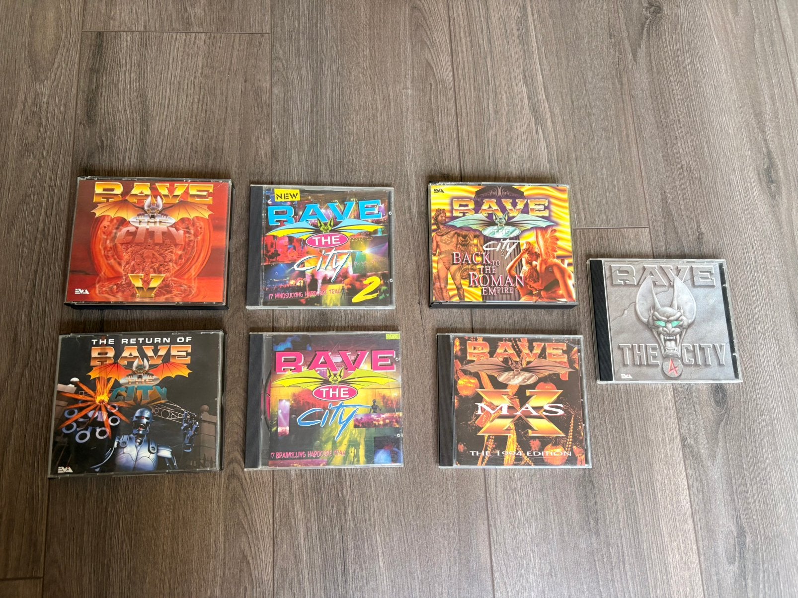 7x Rave The City, Ophalen of Verzenden, Gebruikt
