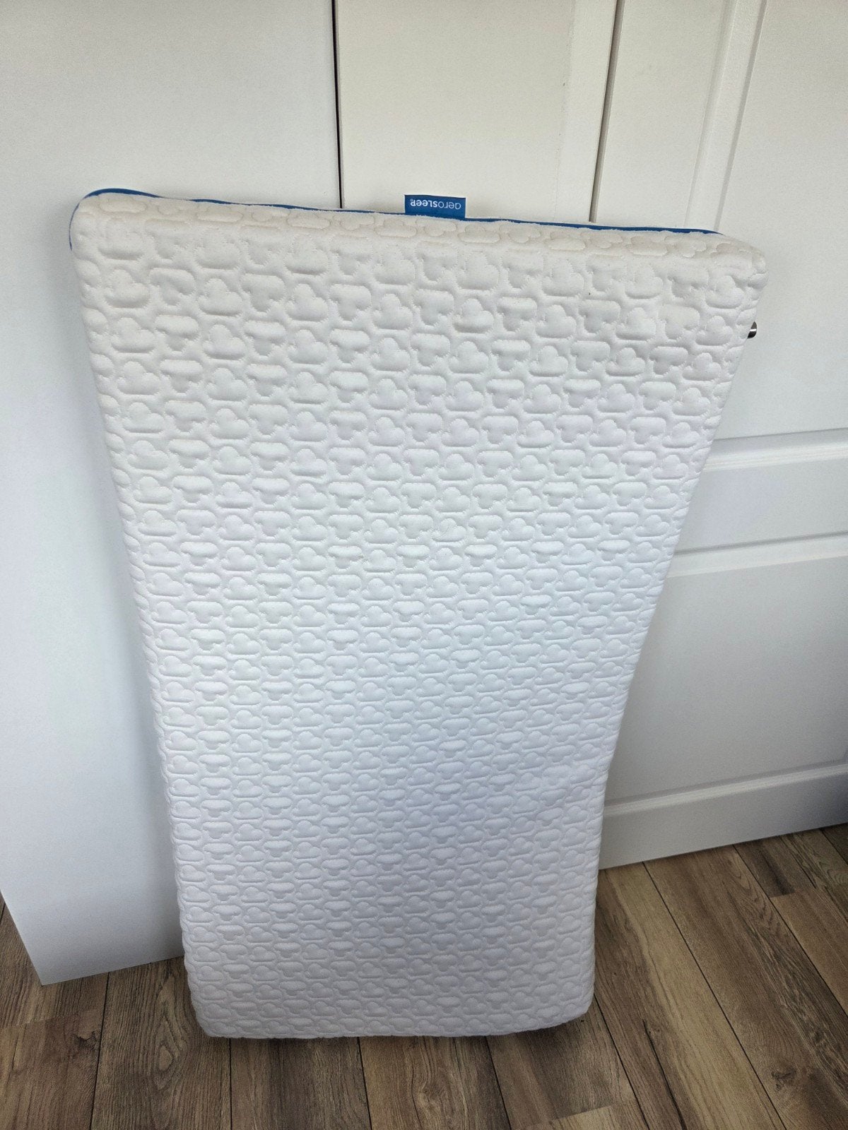 Aerosleep Evolution matras met topper en hoeslaken 120x60 cm, Ophalen of Verzenden, Zo goed als nieuw, Ledikant