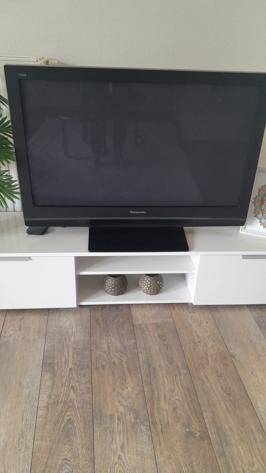 Panasonic TV + afstandsbediening IZGS, Ophalen