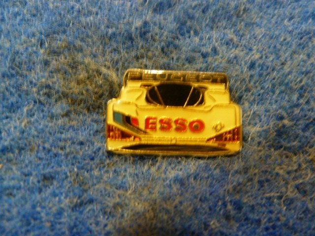 Pin Esso, Verzamelen, Ophalen of Verzenden, Gebruikt, Overige onderwerpen