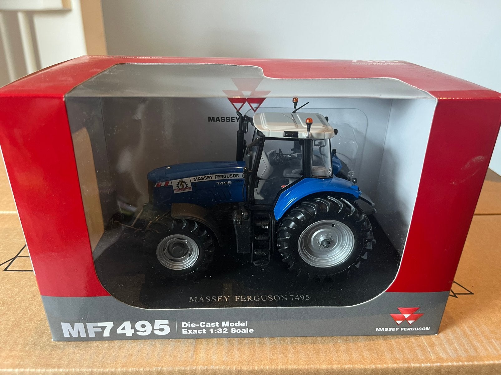 Massey Ferguson 7495 tractor Plogmaker versie UH limited, Hobby en Vrije tijd, Ophalen of Verzenden, Nieuw, Tractor of Landbouw