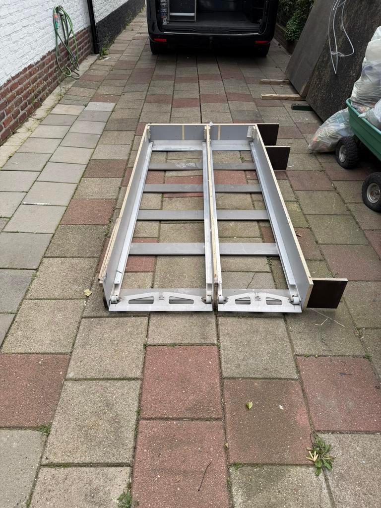 voor stucadoor opberg ruimte Mercedes Vito verlengd, Ophalen of Verzenden