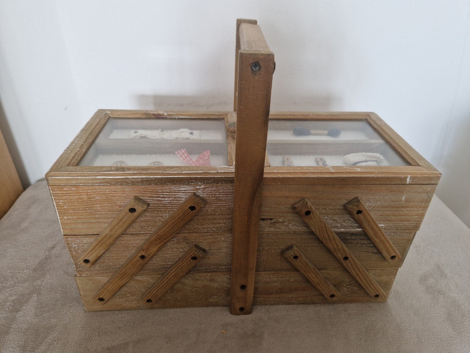 Houten Naaidoos met Uitschuifbare Vakken, Ophalen of Verzenden, Nieuw