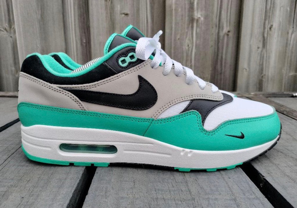 Nike air max 1 eur 45, Ophalen of Verzenden, Zo goed als nieuw, Hardloopschoenen, Nike