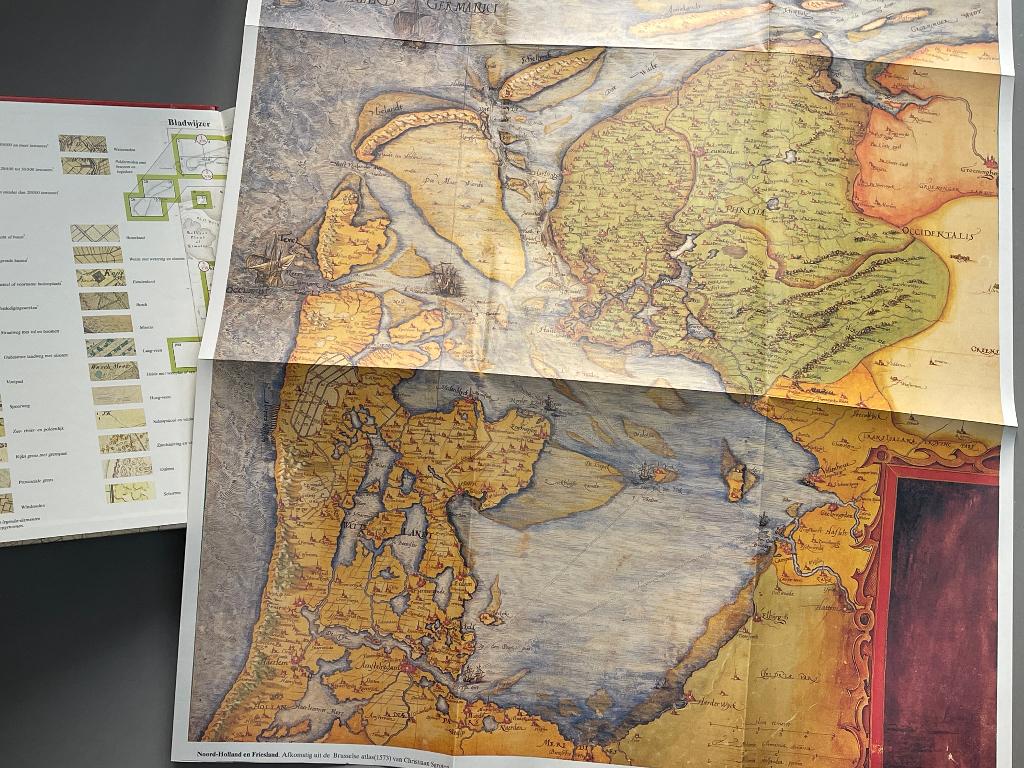 Grote Historische Provincie Atlas - Friesland 1853-1856, Overige atlassen, Ophalen of Verzenden, Zo goed als nieuw, 1800 tot 2000