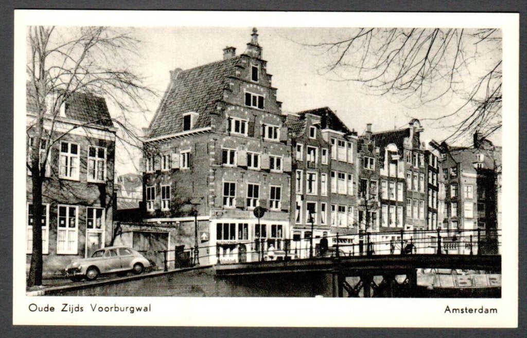 Oude Ansicht - Amsterdam - Oude Zijds Voorburgwal - NH., Ophalen of Verzenden, 1940 tot 1960, Ongelopen, Noord-Holland
