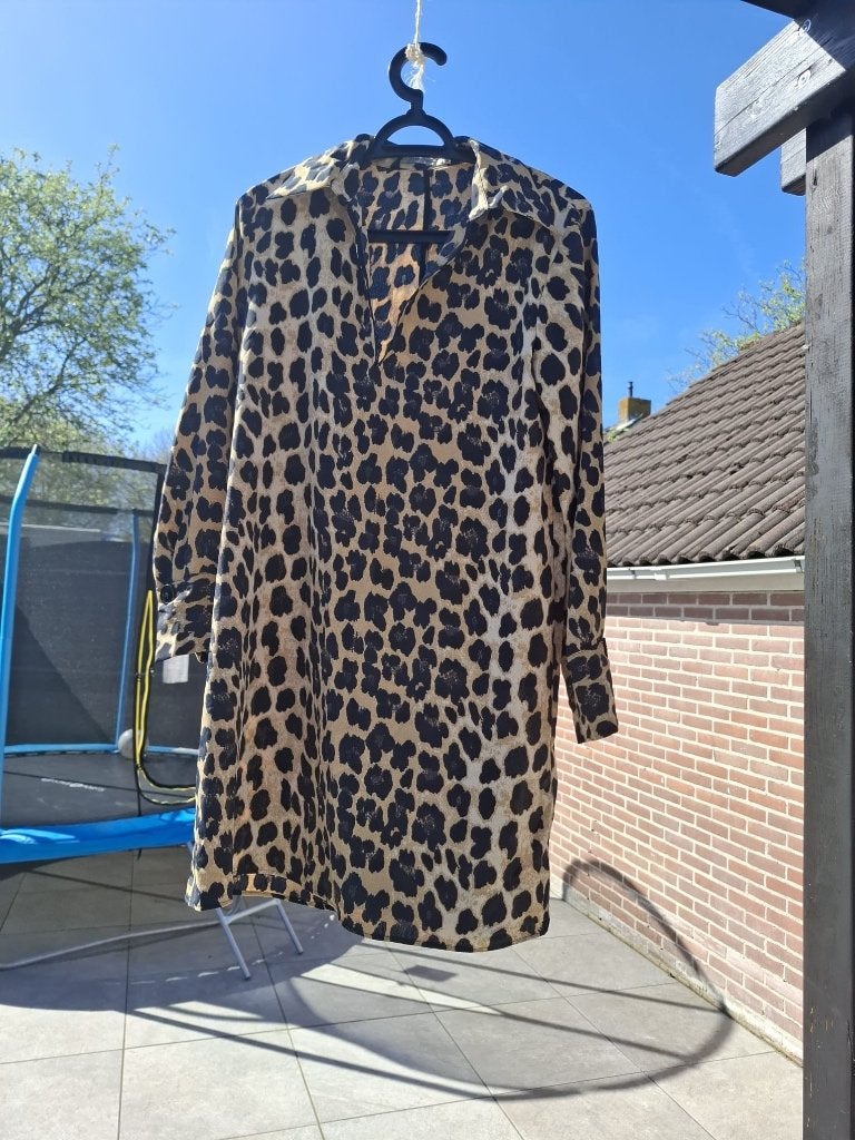 Jurkje Zara met print Mt S (valt iets groter), Bruin, Zara, Ophalen of Verzenden, Zo goed als nieuw