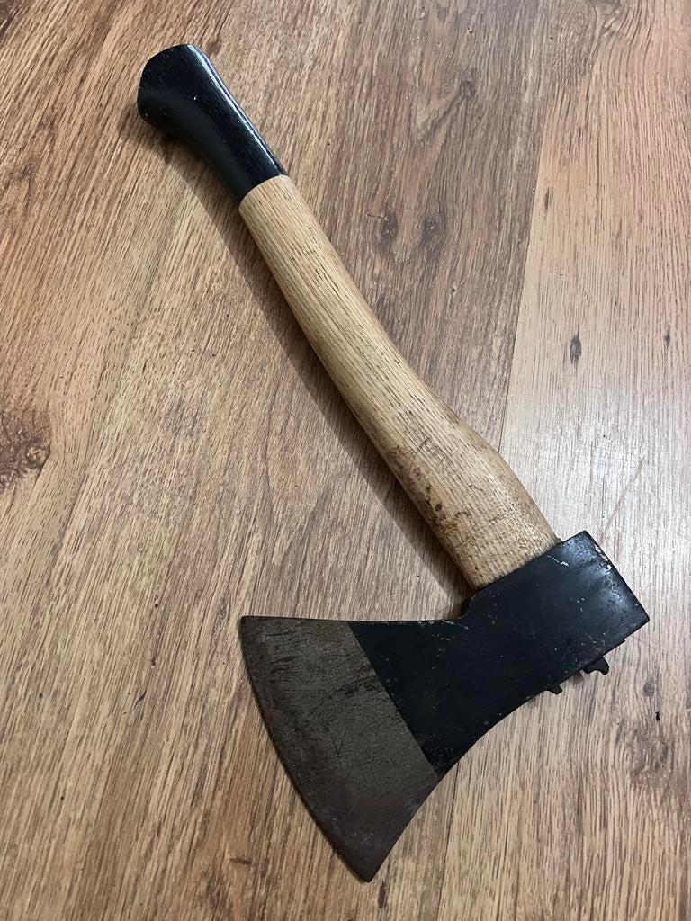 handbijl met houten steel, Ophalen of Verzenden, Gebruikt