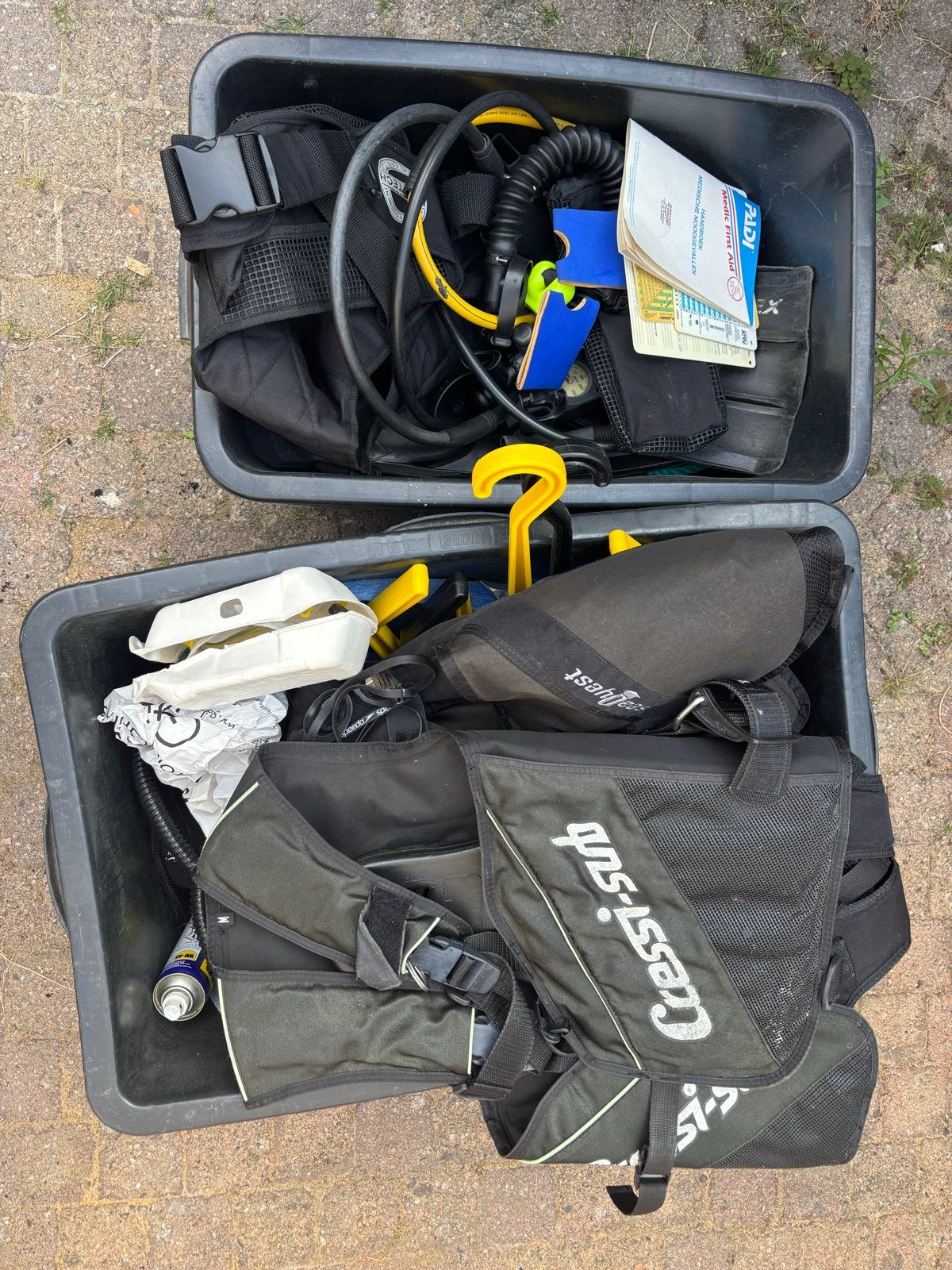 Complete duikuitrusting: vesten, brillen en accessoires, Watersport en Boten, Duiken, Ophalen, Gebruikt, Trimvest of Wing