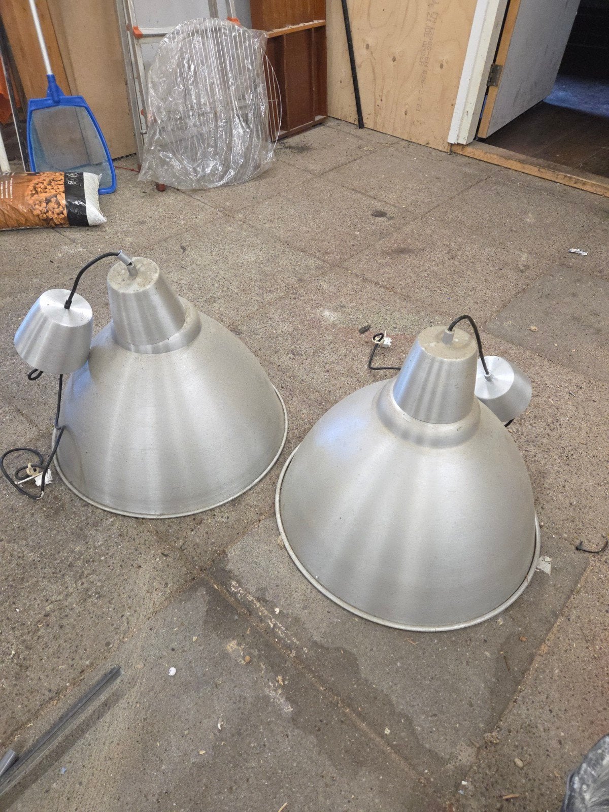 2 gebruikte plafondlampen - samen 15 euro, Ophalen, Gebruikt, Metaal, Plafondlamp