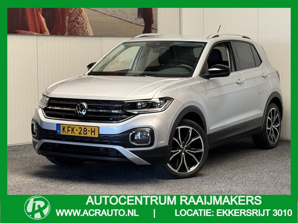 Volkswagen T-Cross 1.0 TSI STYLE NAVIGATIE ADAPTIVE CRUISE C, Auto's, Volkswagen, T-Cross, Gebruikt, Zwart, Leder en Stof