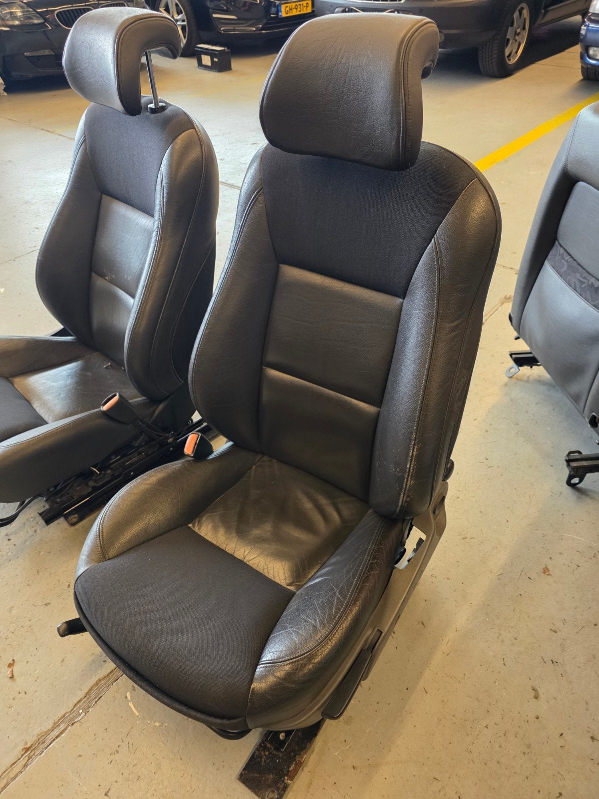 Volvo Saab 9-5, 2 voorstoelen, zwart Leer/Stof, Ophalen, Gebruikt, Volvo