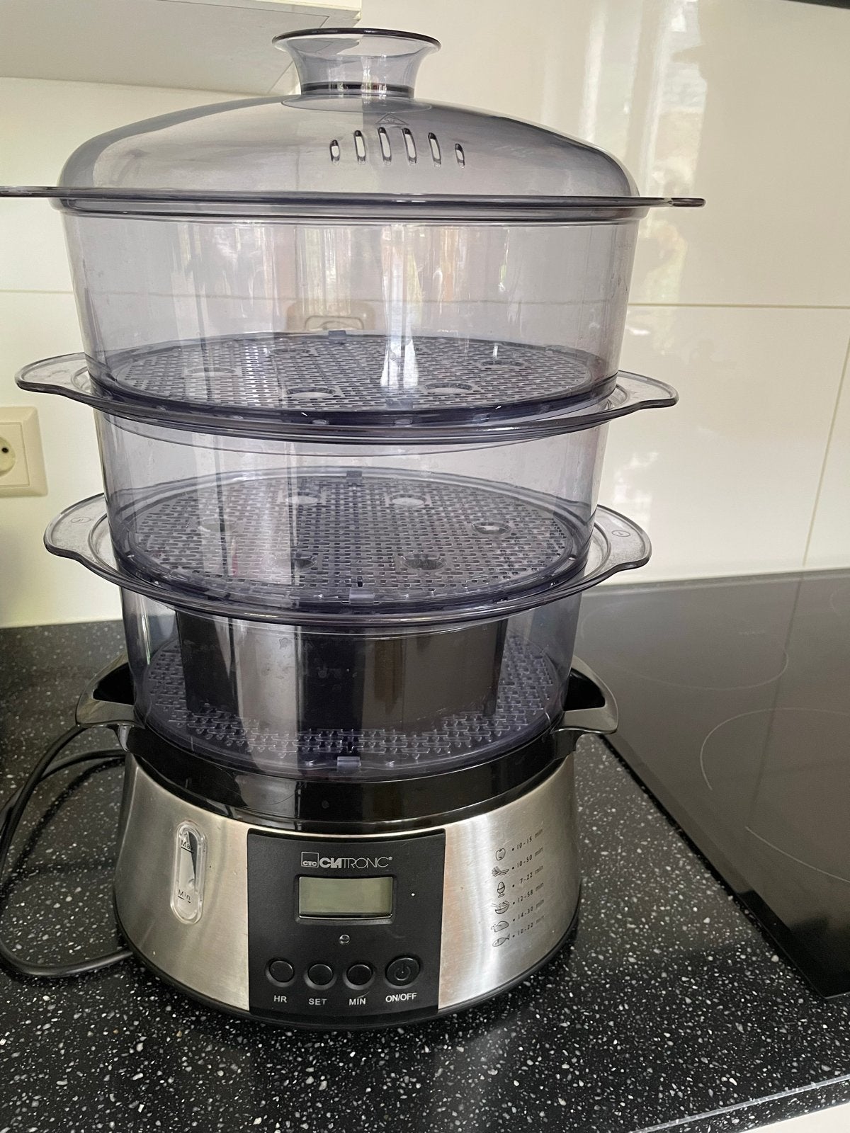 Clatronic DG 3547 Stoomkoker 3 Manden 800W Zwart/RVS, Witgoed en Apparatuur, Ophalen of Verzenden, Zo goed als nieuw