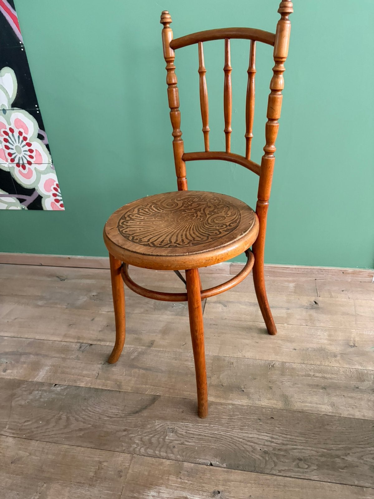 Thonet Mundus vintage bistrstoel, Ophalen