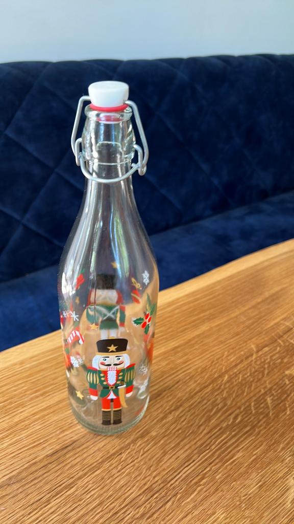 Cerve 1 liter glazen fles /beugelfles/kerstfles /notenkraker, Verzamelen, Glas en Borrelglaasjes, Ophalen of Verzenden, Nieuw