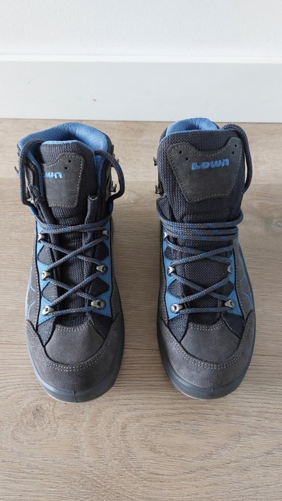 Lowa Kody Evo GTX Mid Junior wandelschoenen - Maat 35, Sport en Fitness, Bergsport en Wandelen, Zo goed als nieuw, Schoenen, Ophalen